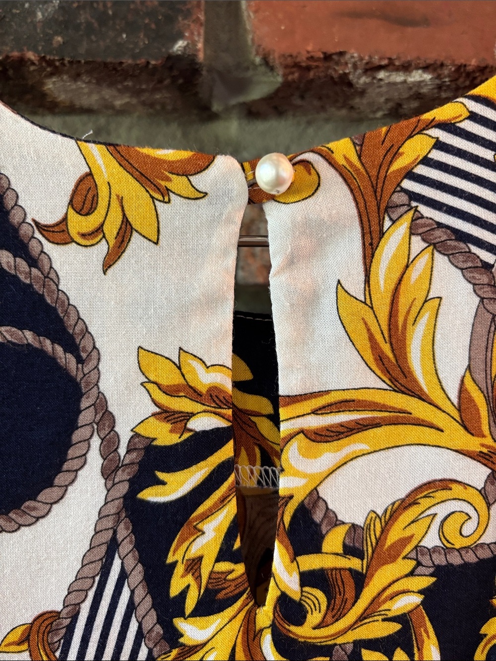 Vintage Baroque Nautical Print Short Sleeve Top w/ Shoulder Pads Women’s Size 10 - Picture 5 of 7
